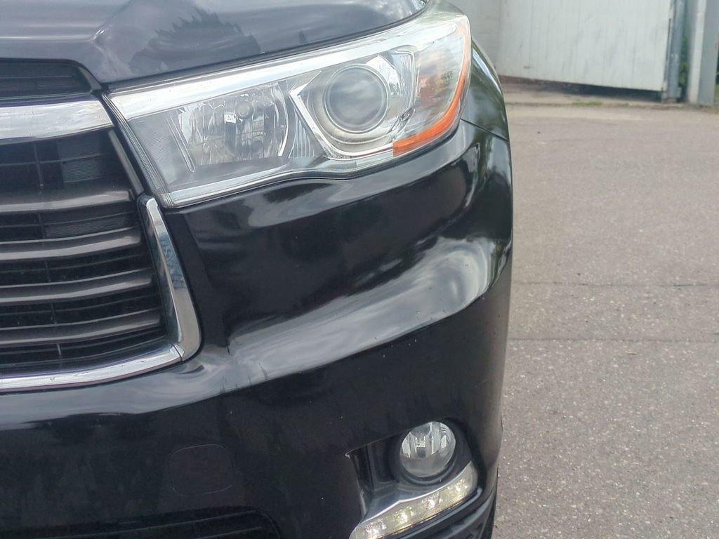 Thumbnail: 2015 Toyota Highlander - 24