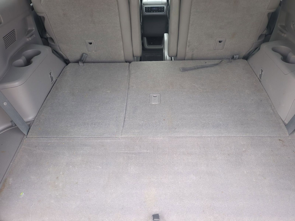 Thumbnail: 2015 Toyota Highlander - 17