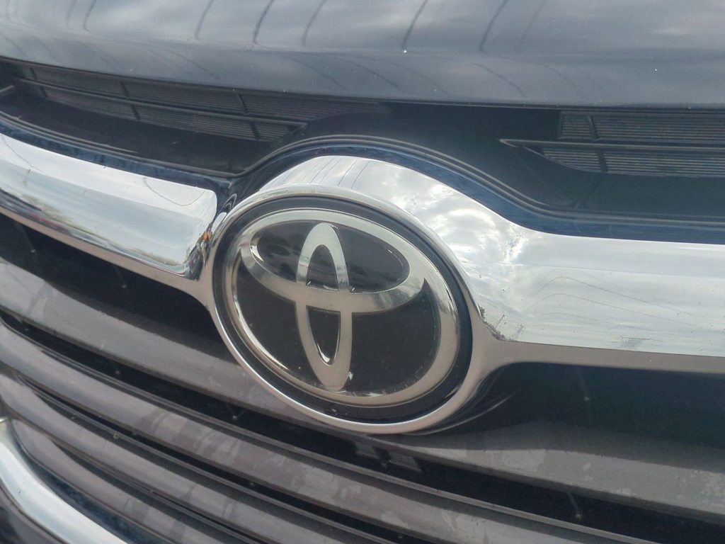 Thumbnail: 2015 Toyota Highlander - 7