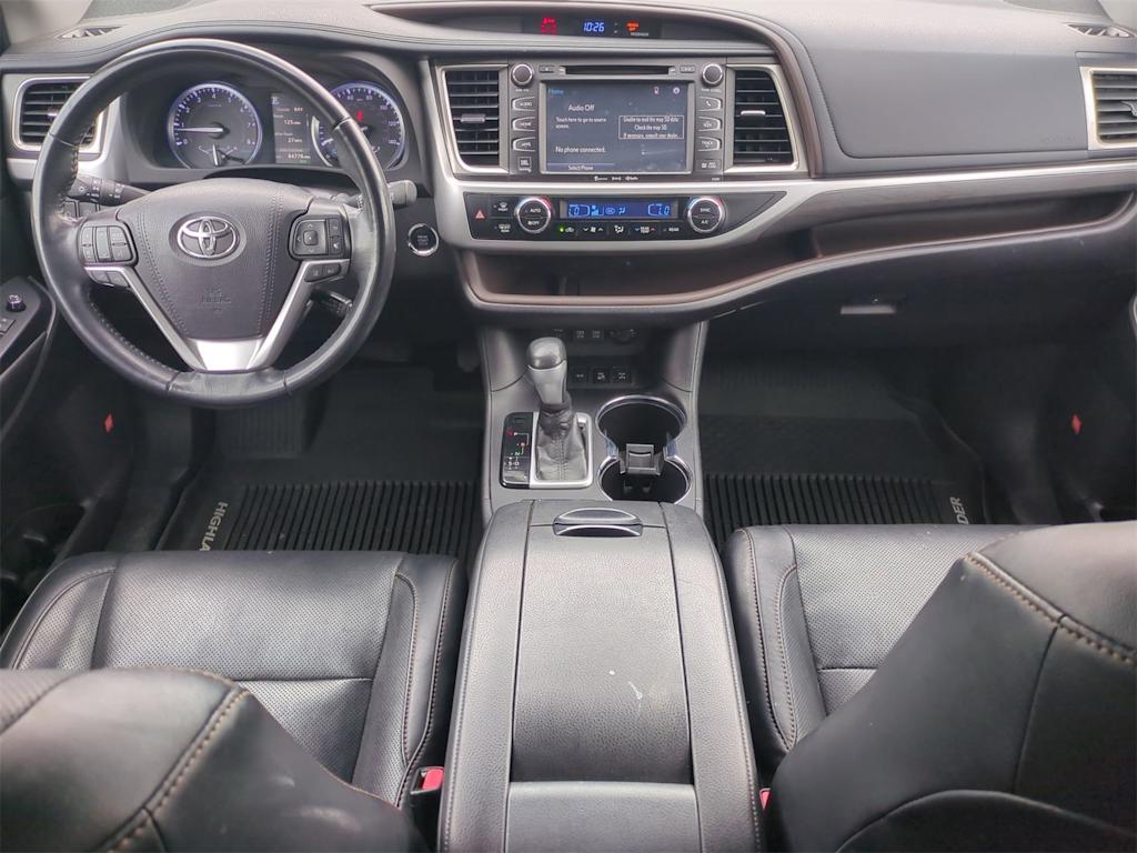 Thumbnail: 2019 Toyota Highlander - 9