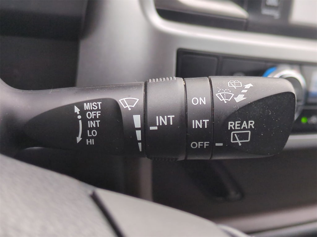Thumbnail: 2019 Toyota Highlander - 33