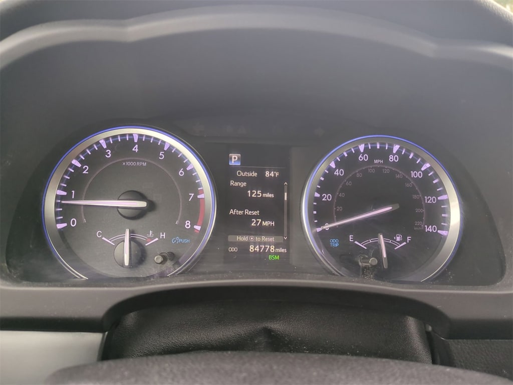 Thumbnail: 2019 Toyota Highlander - 16