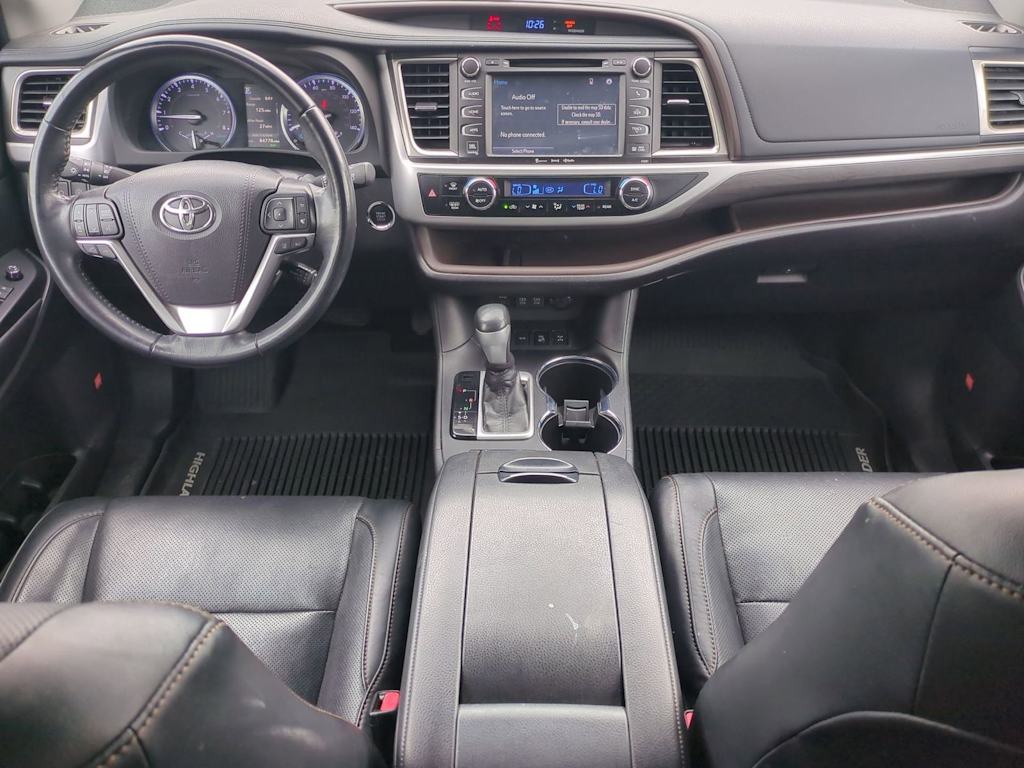 Thumbnail: 2019 Toyota Highlander - 9