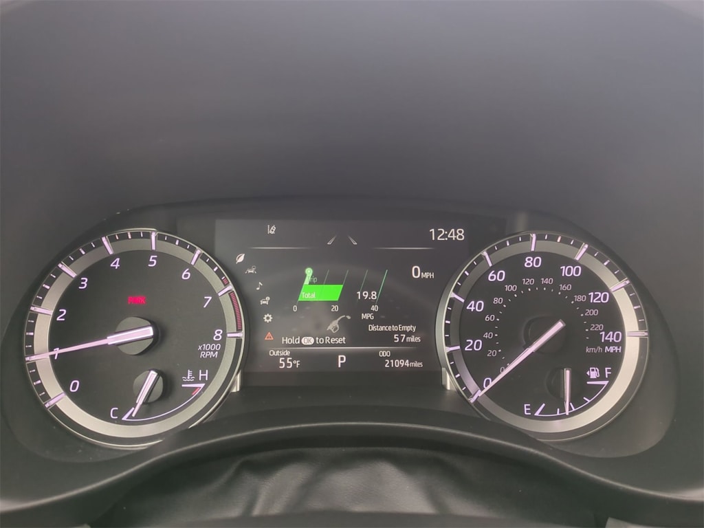 Thumbnail: 2022 Toyota Highlander - 16