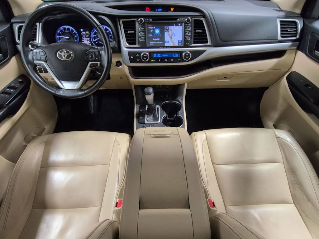 Thumbnail: 2018 Toyota Highlander - 9