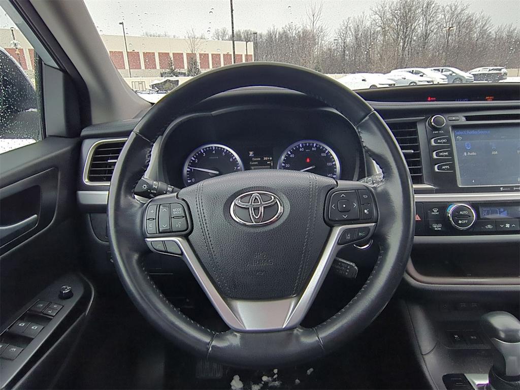 2018 Toyota Highlander XLE 13