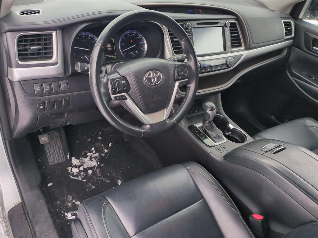 2018 Toyota Highlander XLE 2