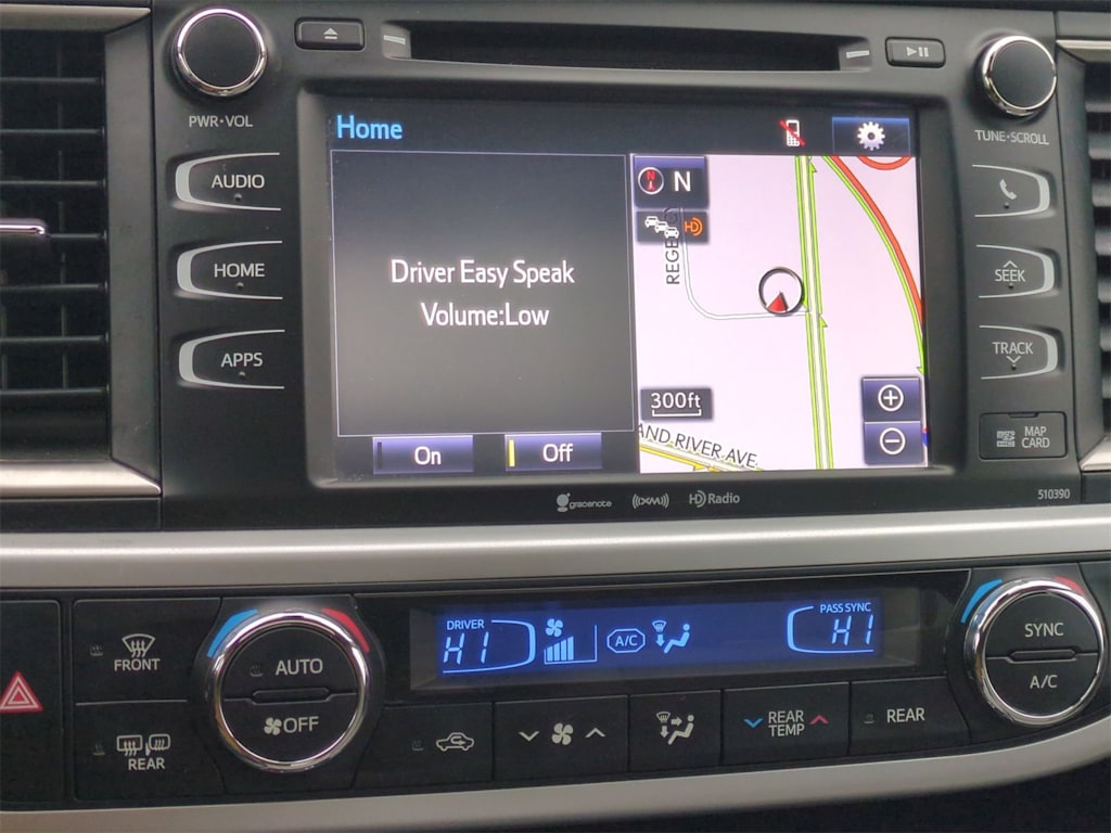 Thumbnail: 2019 Toyota Highlander - 14