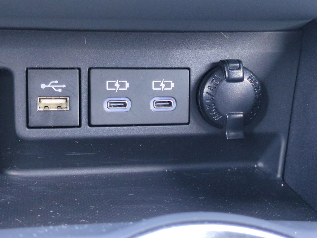 Thumbnail: 2026 Toyota Highlander - 36