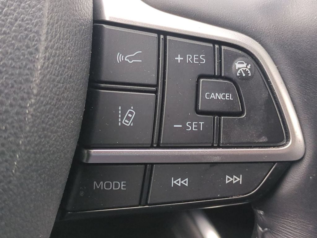 Thumbnail: 2025 Toyota Highlander - 31