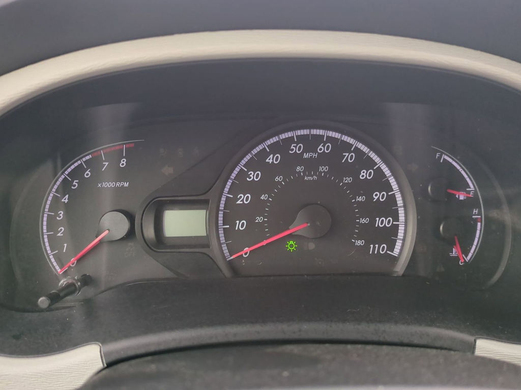 Thumbnail: 2013 Toyota Sienna - 16