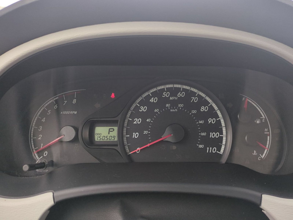 Thumbnail: 2013 Toyota Sienna - 16