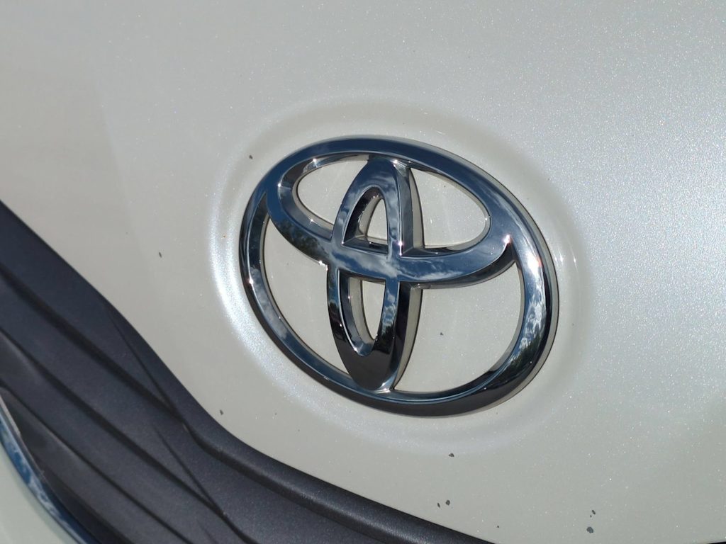 Thumbnail: 2015 Toyota Sienna - 23