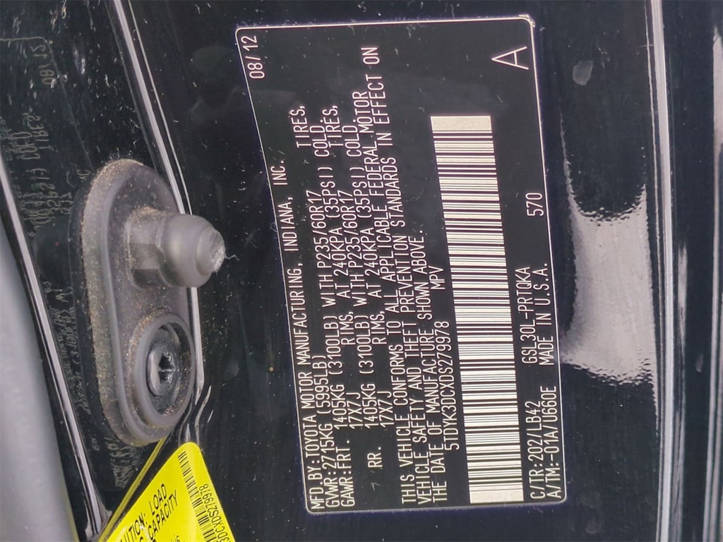 Thumbnail: 2013 Toyota Sienna - 20