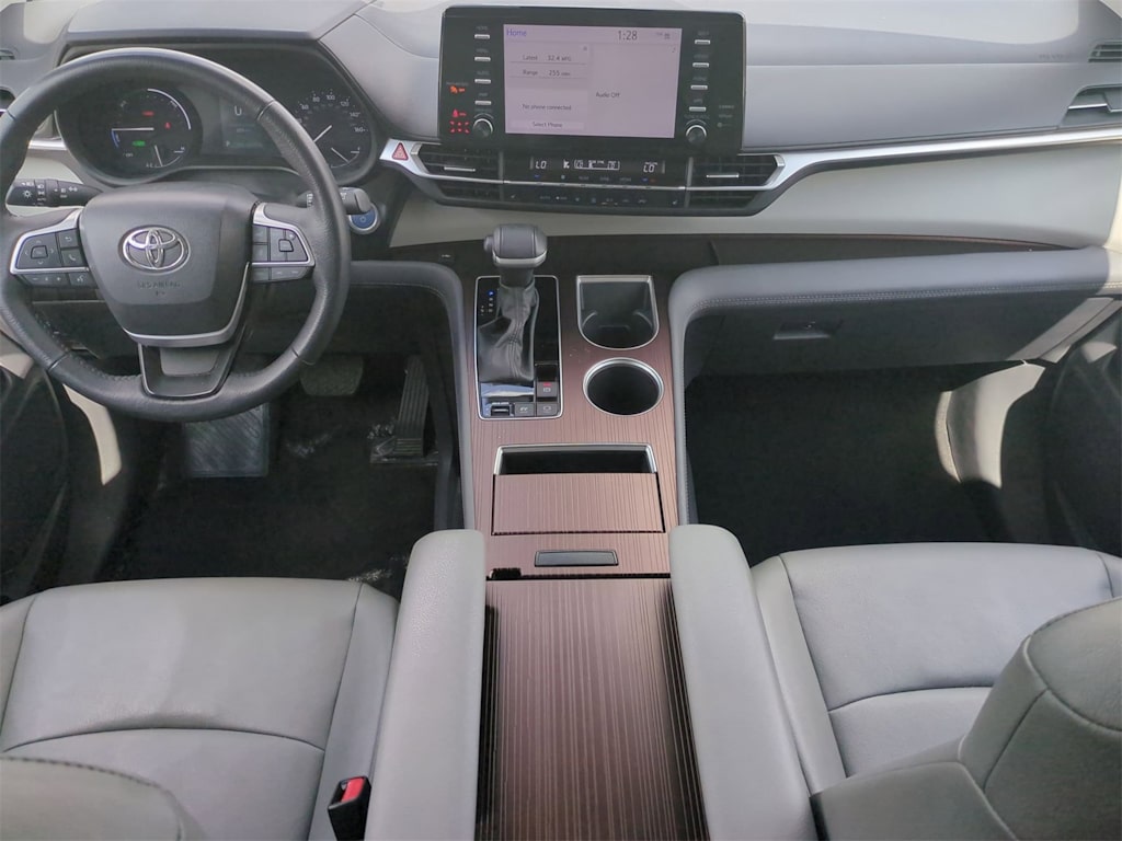 Thumbnail: 2024 Toyota Sienna - 9