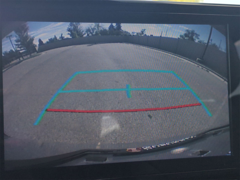 Thumbnail: 2024 Toyota Sienna - 33