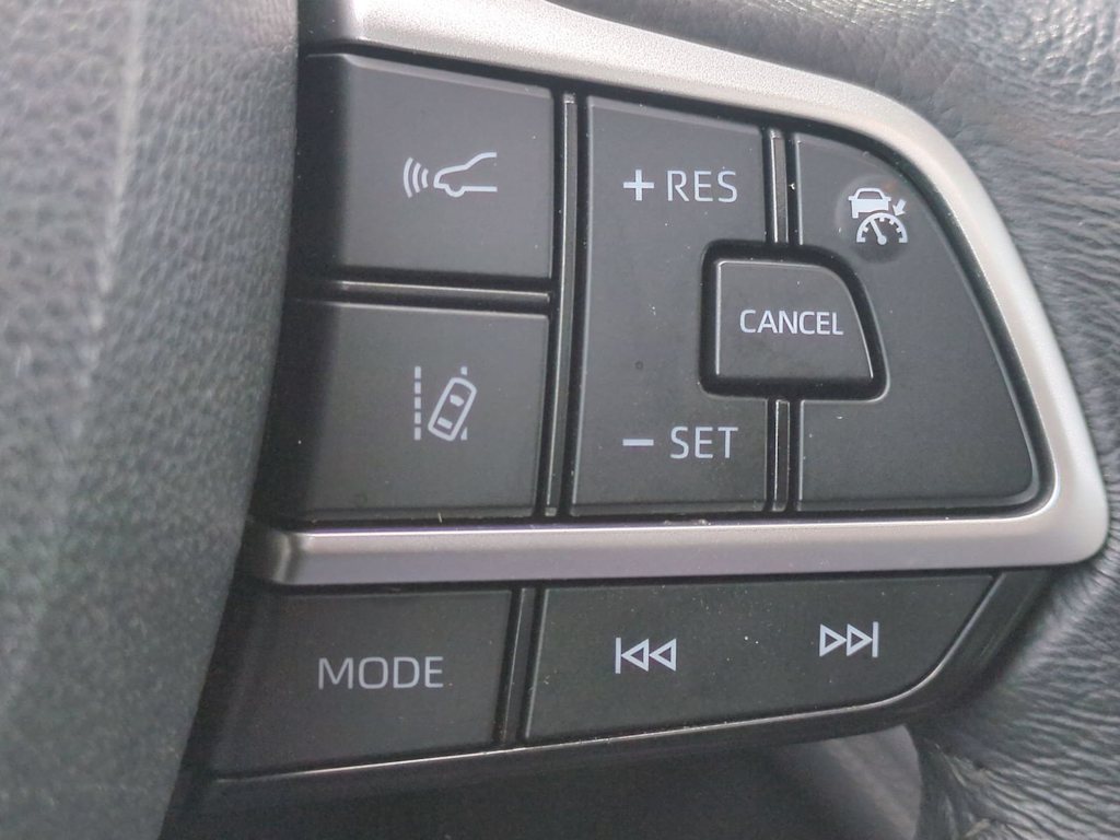 Thumbnail: 2024 Toyota Sienna - 31