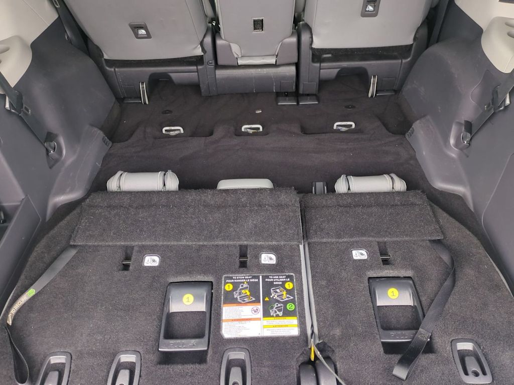 Thumbnail: 2024 Toyota Sienna - 36