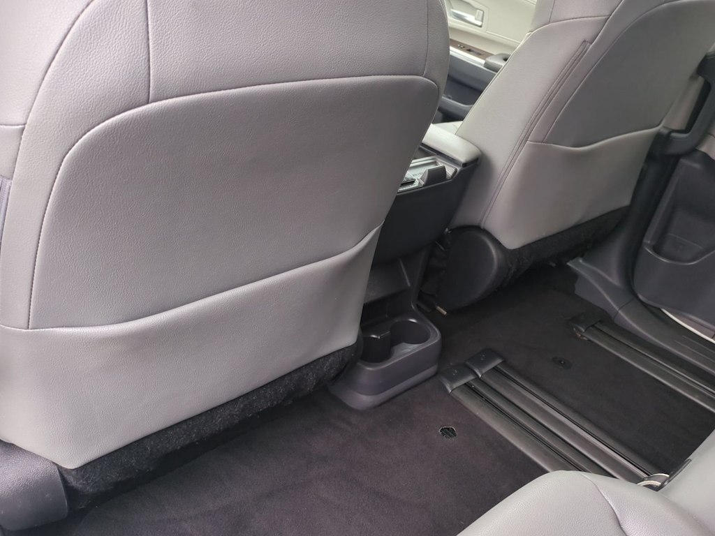 Thumbnail: 2024 Toyota Sienna - 26
