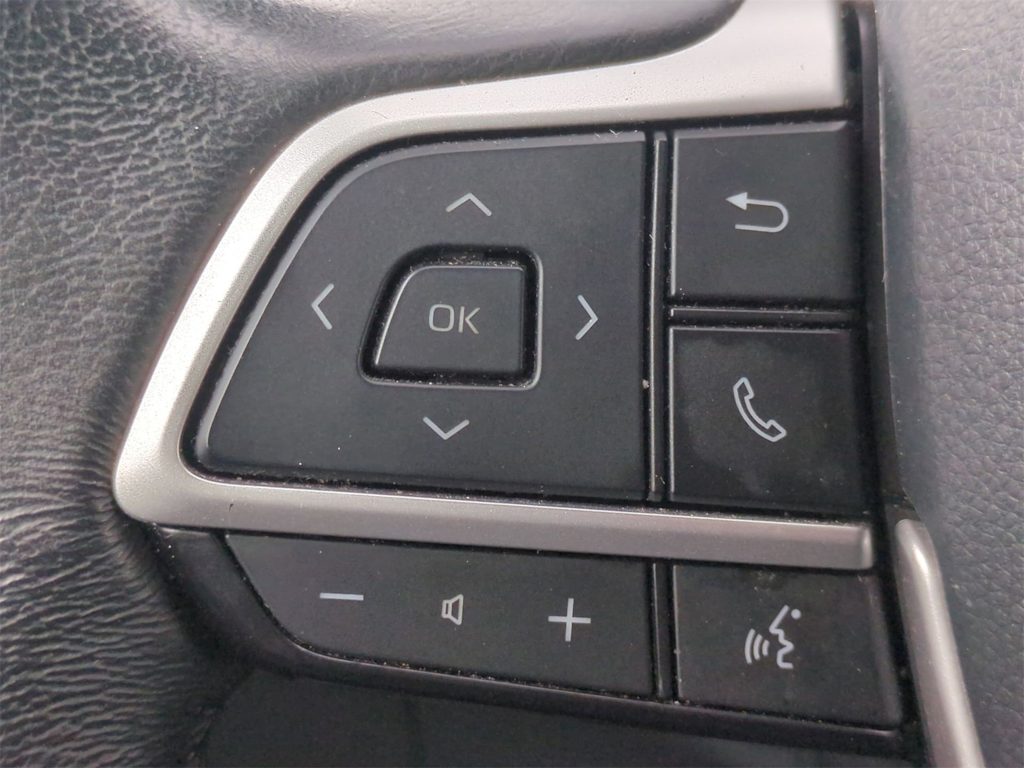 Thumbnail: 2024 Toyota Sienna - 32