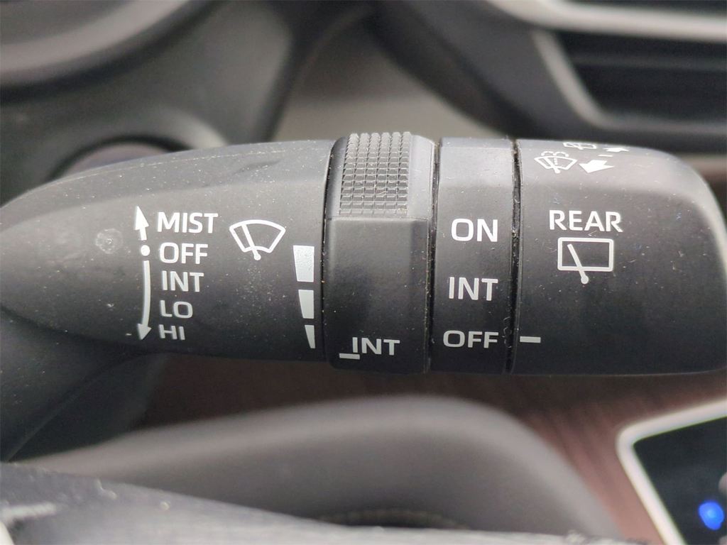 Thumbnail: 2024 Toyota Sienna - 16