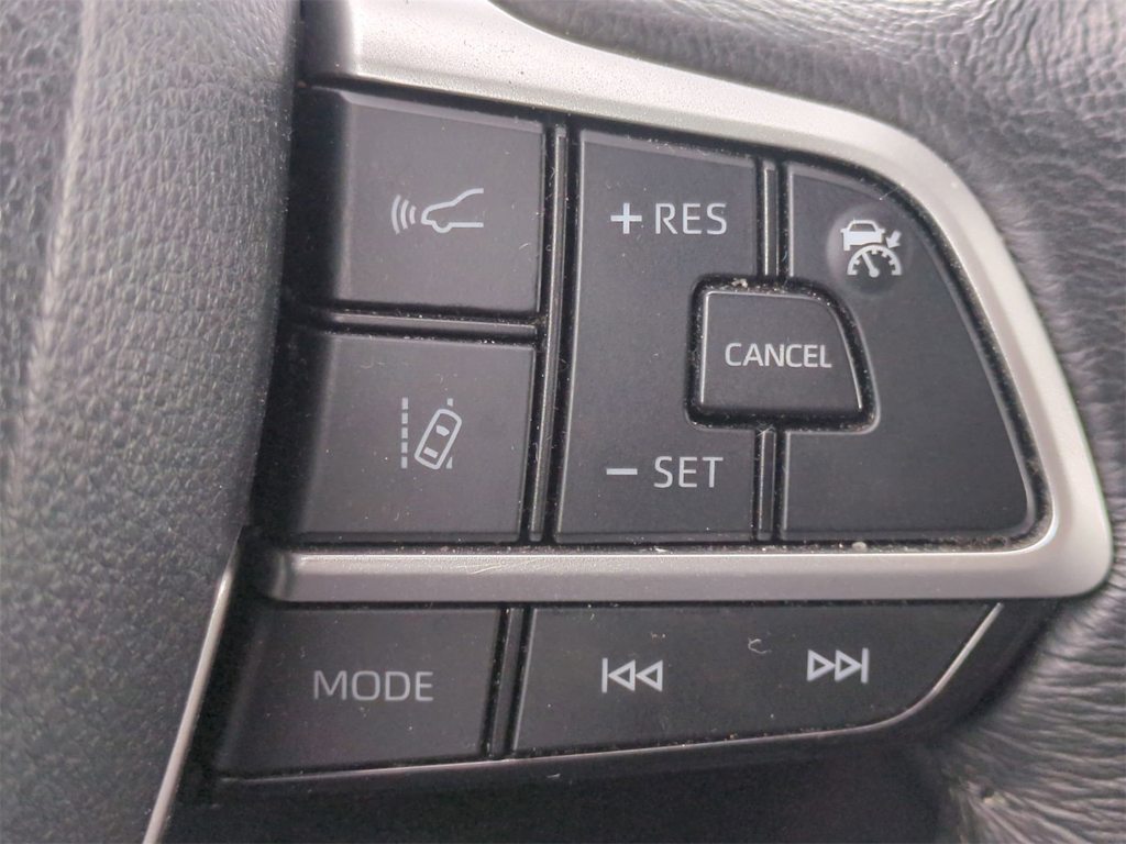 Thumbnail: 2024 Toyota Sienna - 33