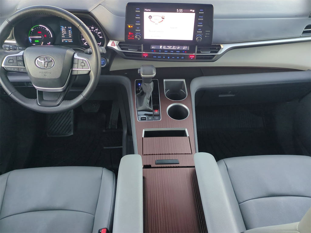 Thumbnail: 2024 Toyota Sienna - 9