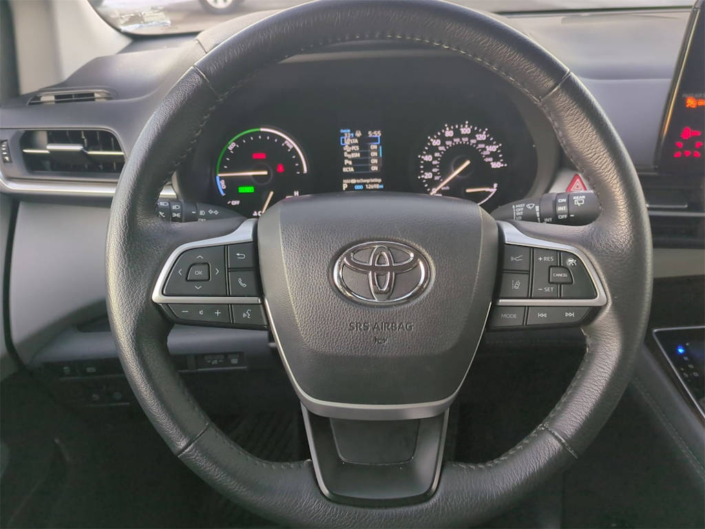 Thumbnail: 2024 Toyota Sienna - 13