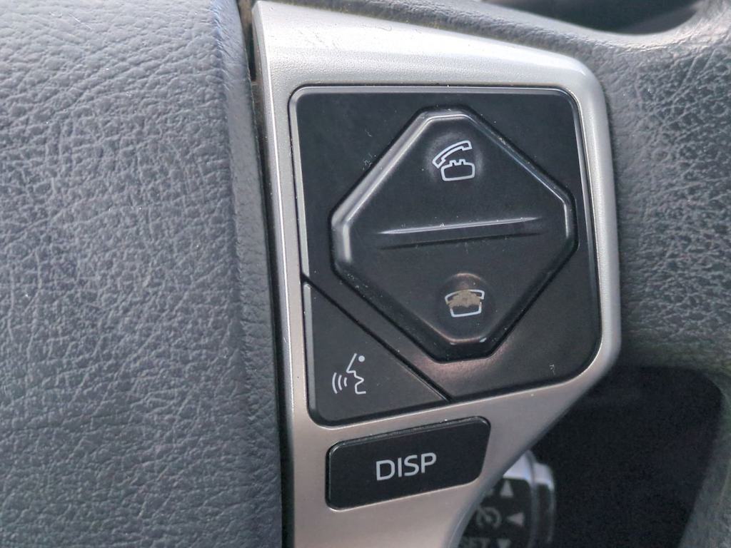 Thumbnail: 2017 Toyota Tundra - 31