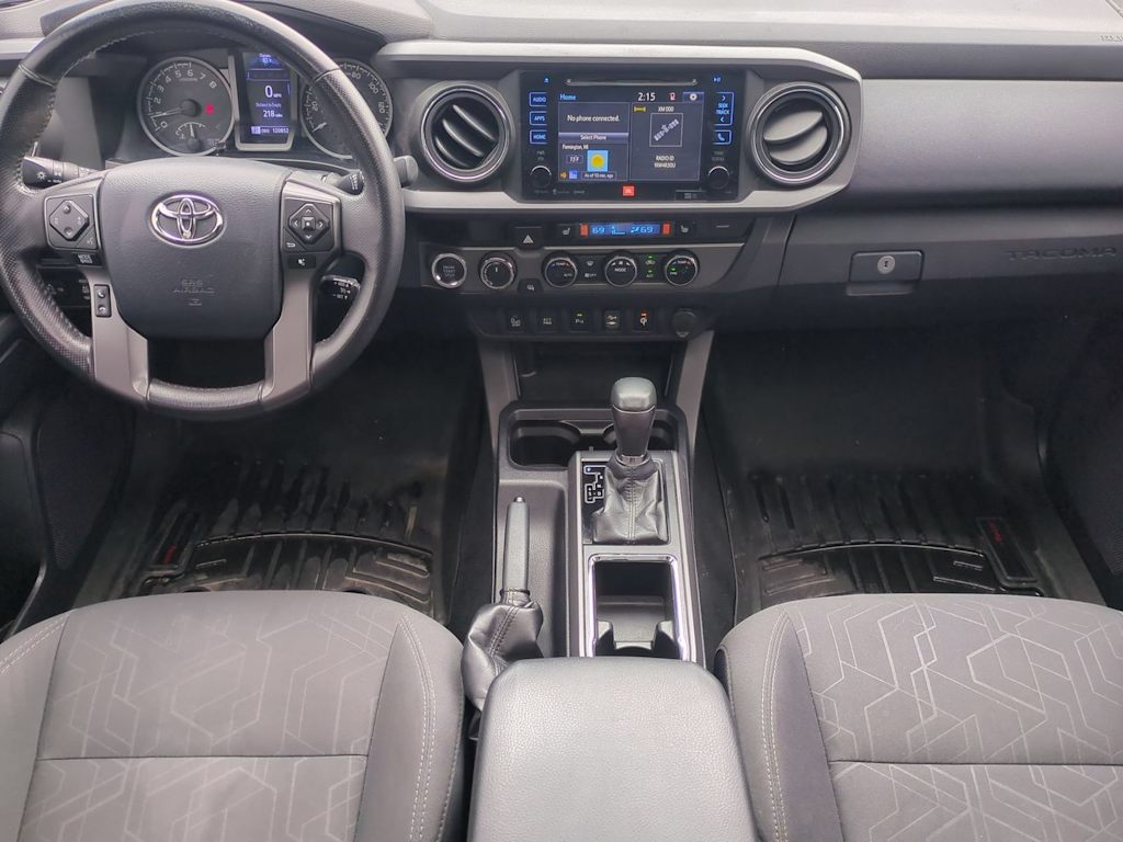 Thumbnail: 2017 Toyota Tacoma - 9