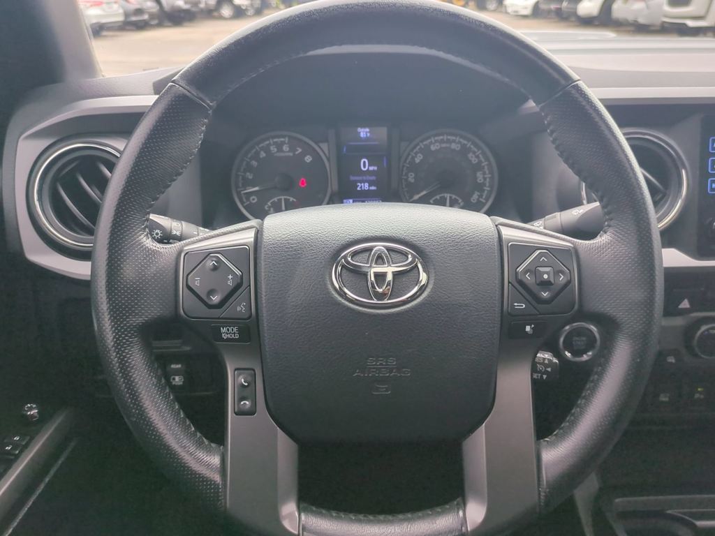 Thumbnail: 2017 Toyota Tacoma - 13