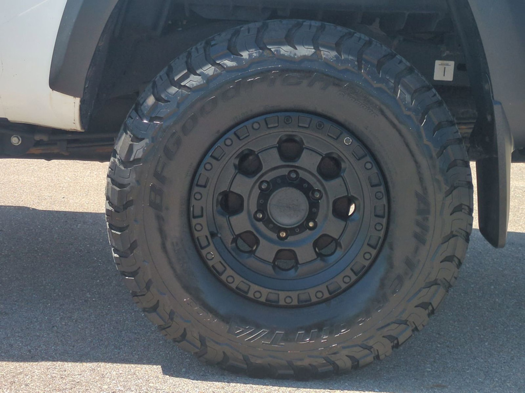 Thumbnail: 2020 Toyota Tacoma - 8