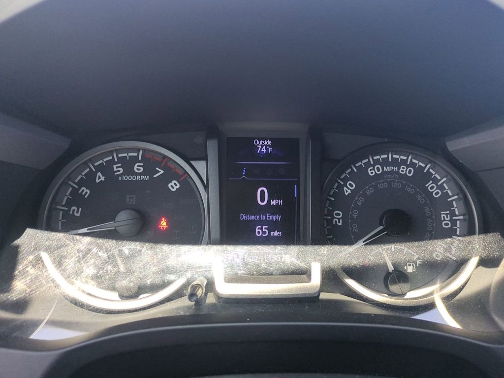 Thumbnail: 2020 Toyota Tacoma - 16