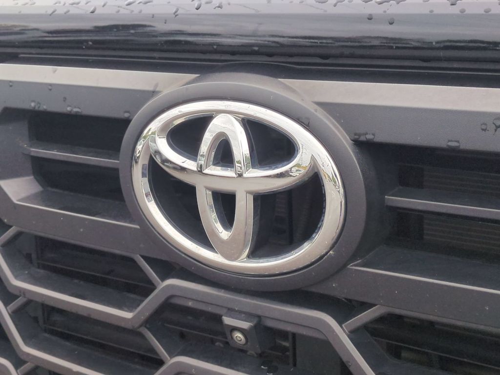 Thumbnail: 2024 Toyota Tundra - 7