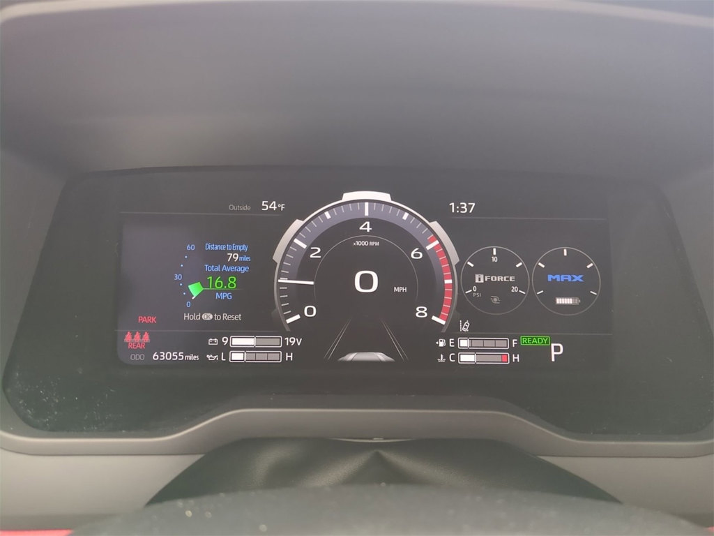 Thumbnail: 2022 Toyota Tundra - 16