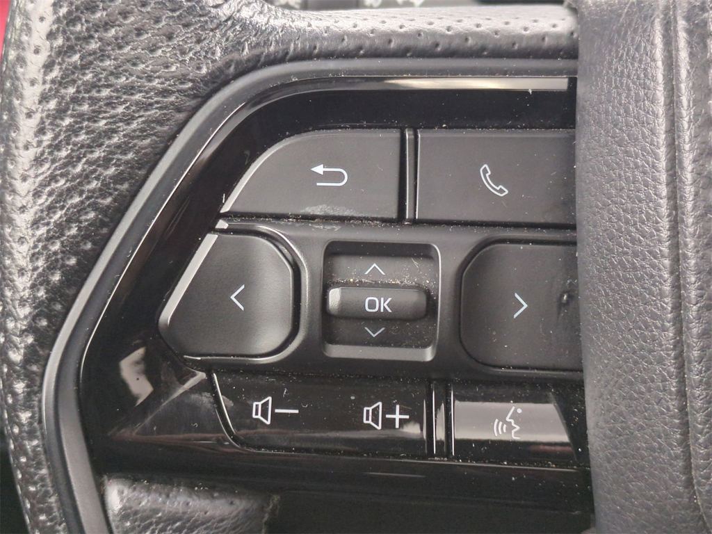 Thumbnail: 2022 Toyota Tundra - 32