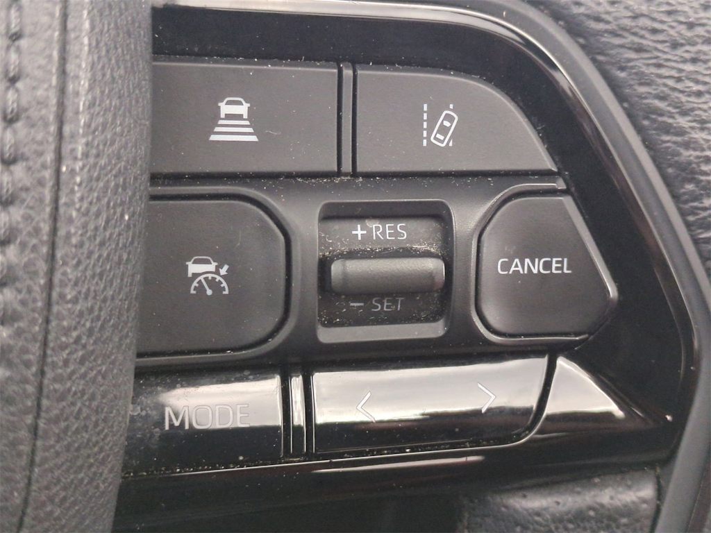 Thumbnail: 2022 Toyota Tundra - 33