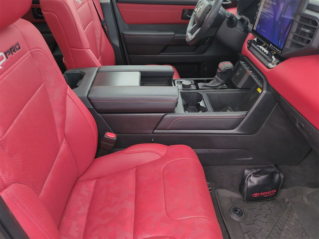 Thumbnail: 2022 Toyota Tundra - 31