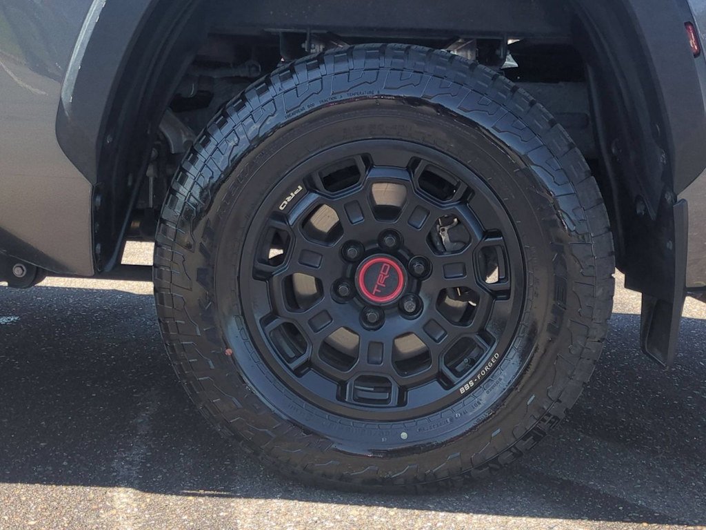 Thumbnail: 2023 Toyota Tundra - 8