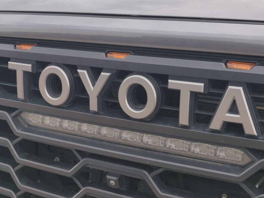 Thumbnail: 2024 Toyota Tundra - 23
