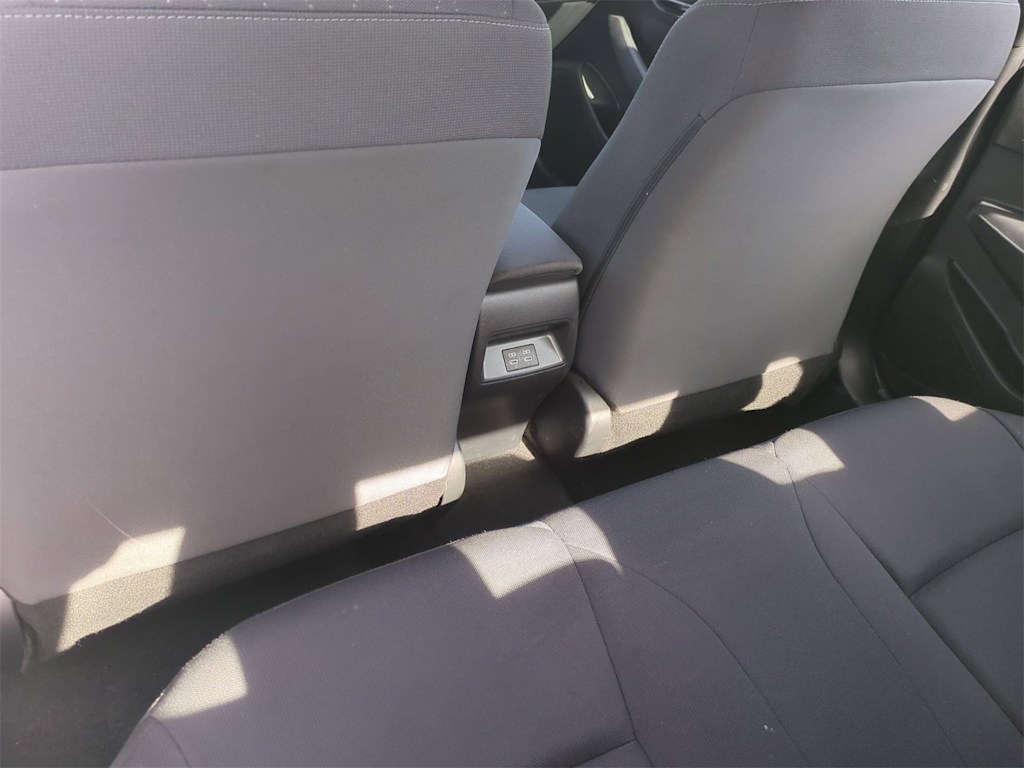 Thumbnail: 2023 Toyota Corolla - 27