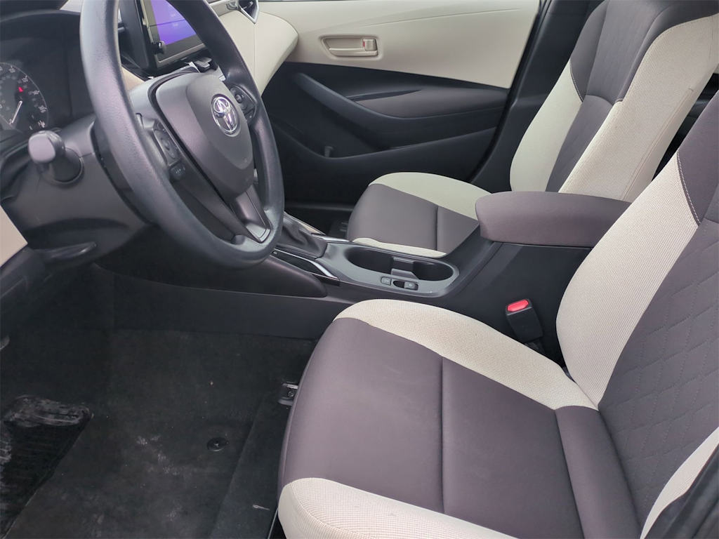 Thumbnail: 2023 Toyota Corolla - 10