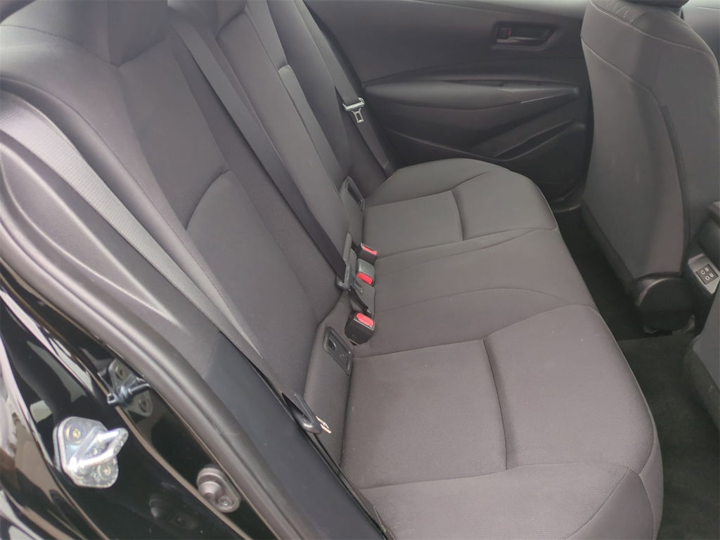 Thumbnail: 2023 Toyota Corolla - 10