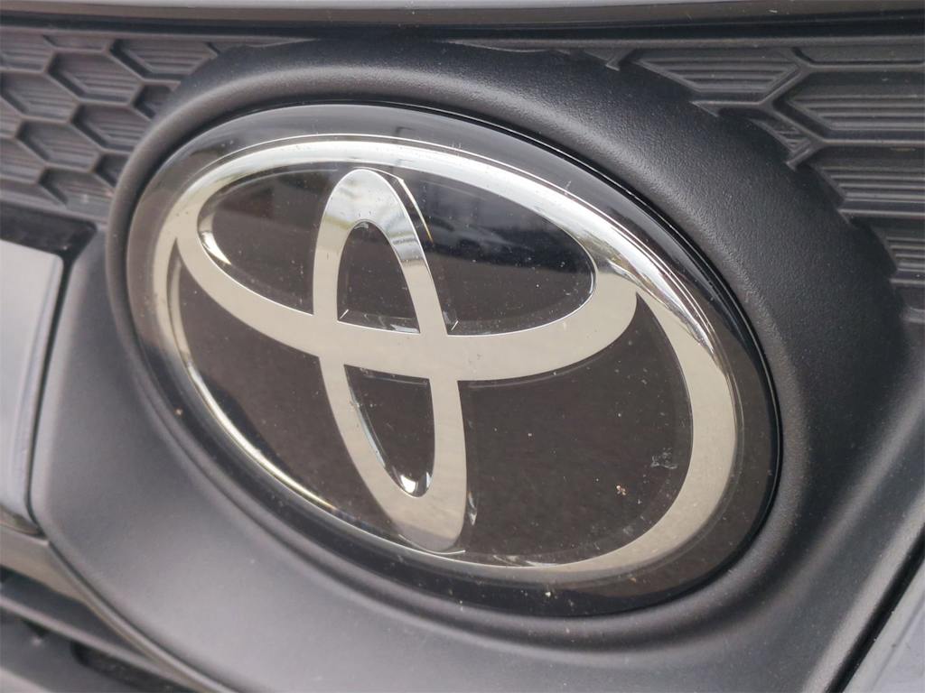 Thumbnail: 2023 Toyota Corolla - 25