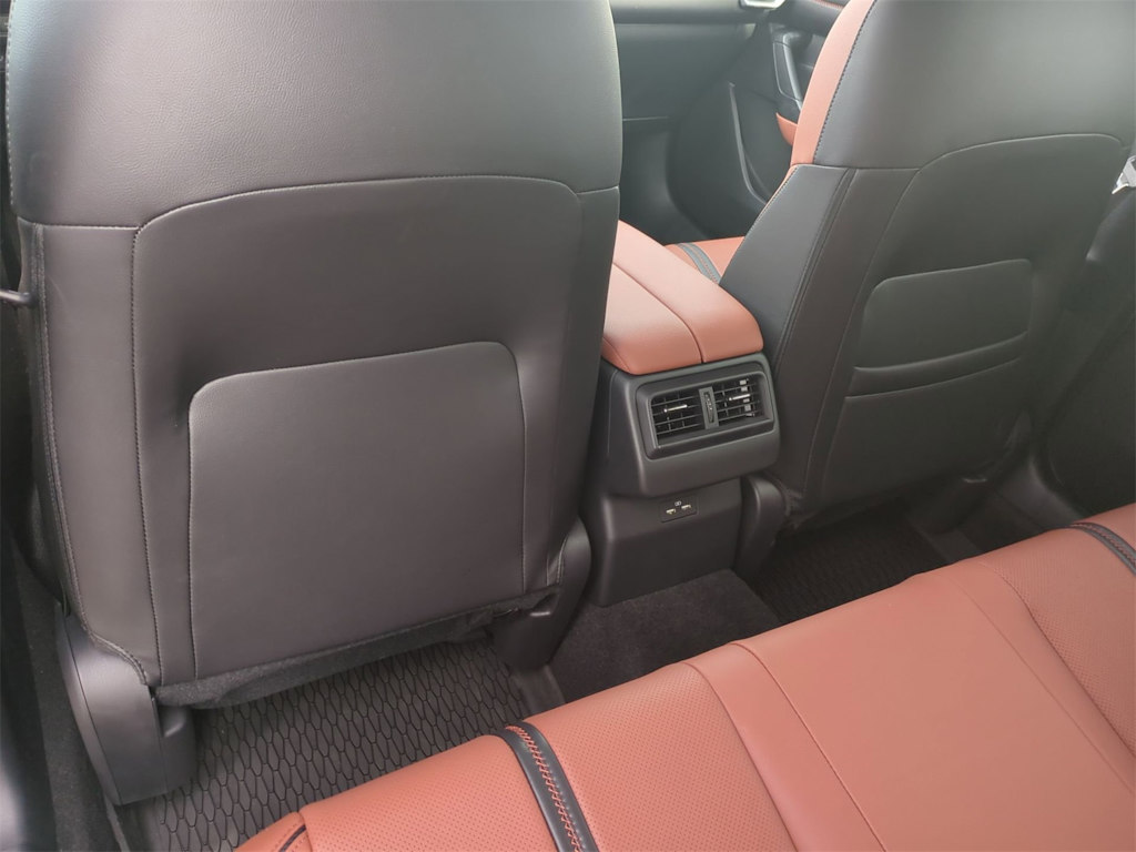 Thumbnail: 2024 Mazda CX-50 - 26