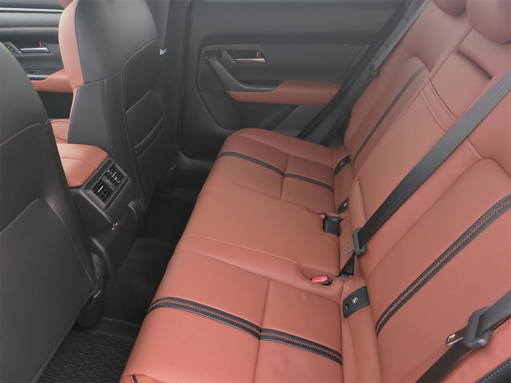 Thumbnail: 2024 Mazda CX-50 - 12