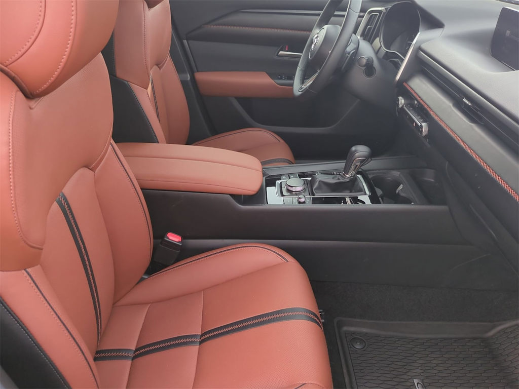 Thumbnail: 2024 Mazda CX-50 - 11