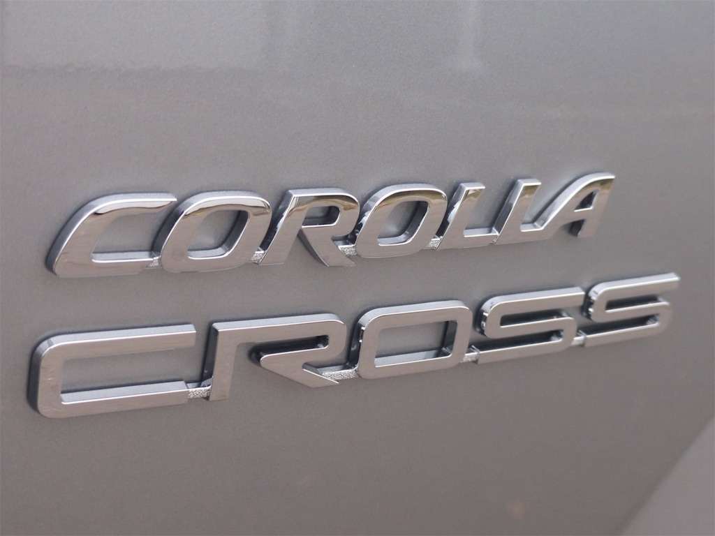 Thumbnail: 2026 Toyota Corolla Cross - 25