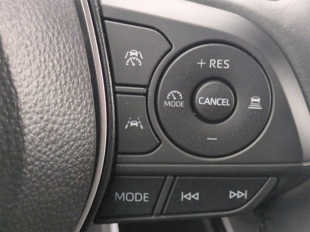 Thumbnail: 2026 Toyota Corolla Cross - 31