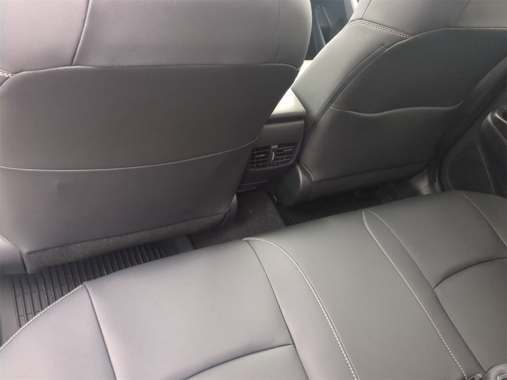 Thumbnail: 2026 Toyota Corolla Cross - 27